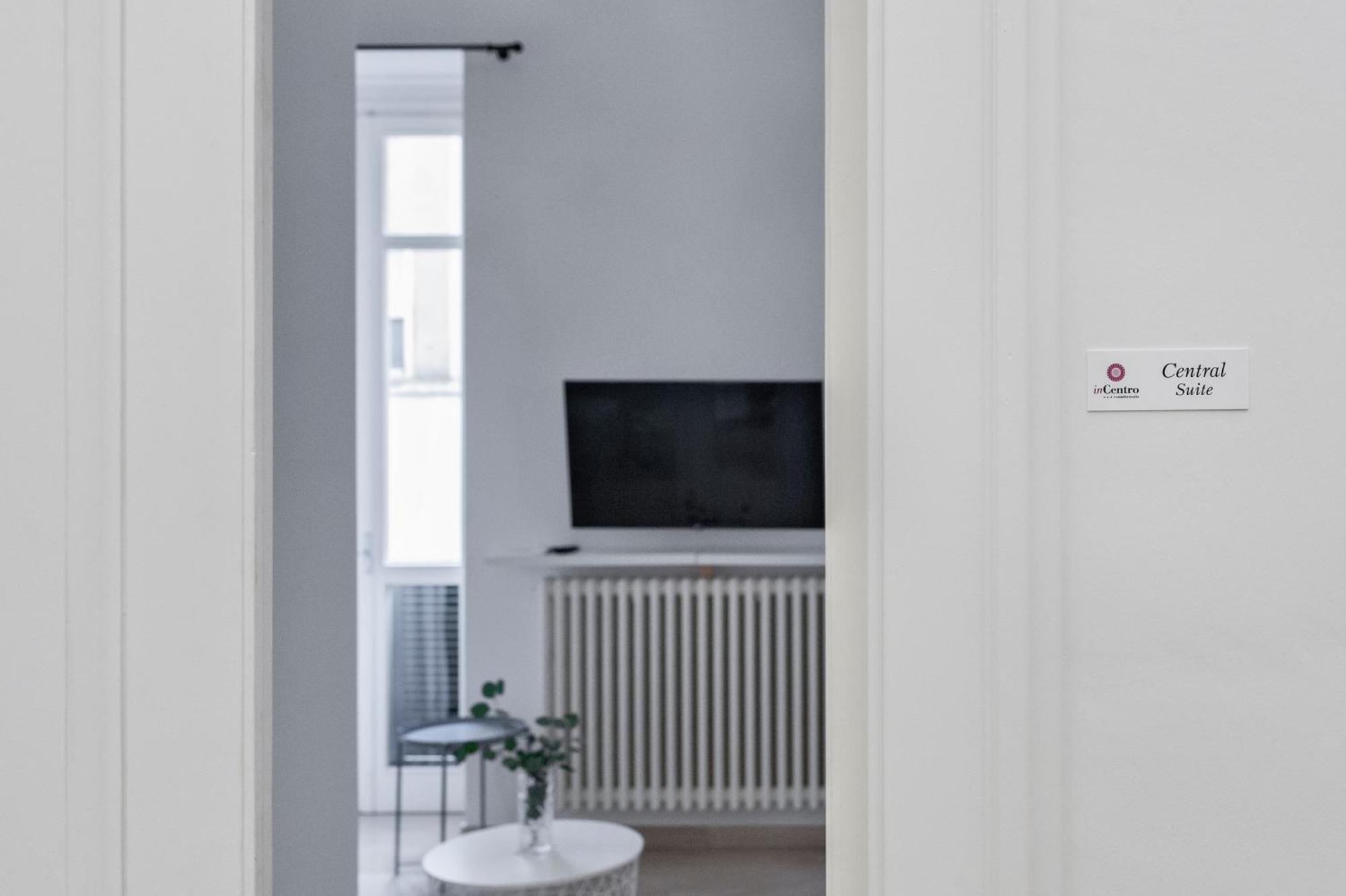 Incentro Comfort Suite - Lecce Selection Exterior photo